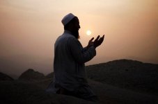 The-5-Times-of-Namaz-Muslim-Prayer-with-Meaning-1200x900.jpg