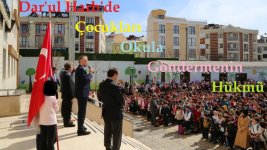 Darulharbde çocukları okula göndermek.jpg