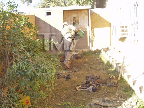 iraq-soldier-bodies-on-fire-marine-investigation-photos-06-480w.jpg