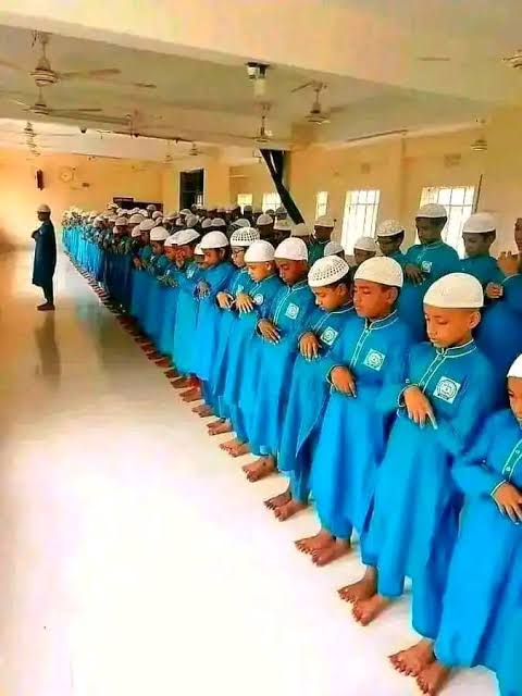 saf ayak 9 .jpg